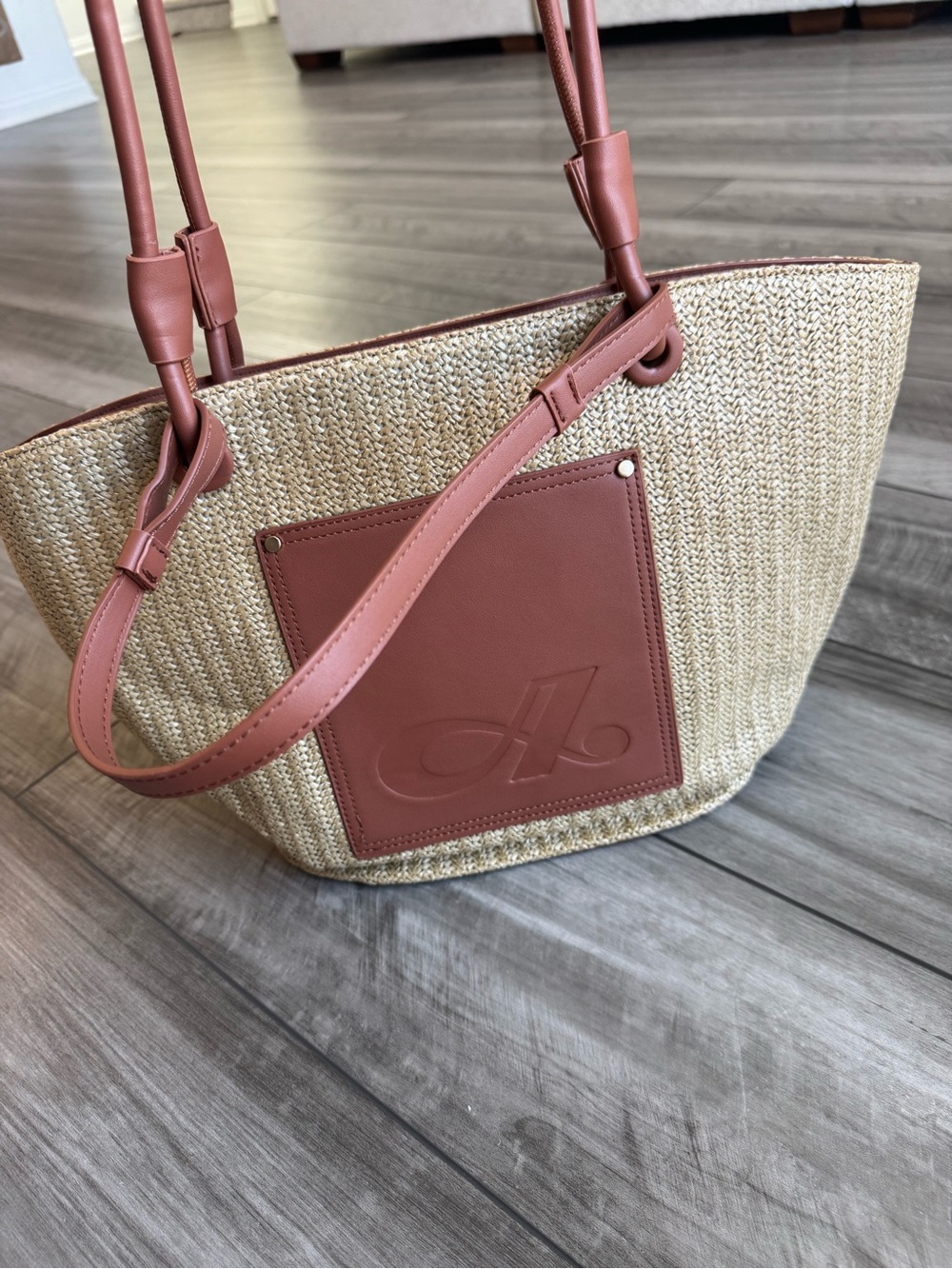 Straw Tote Bag with Dusty faux Leather Trim